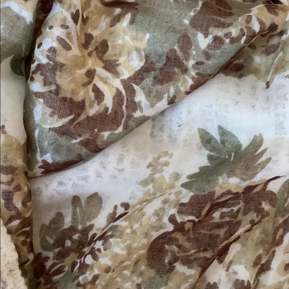 Xhilaration Infinity Scarf - Picture 3 of 4